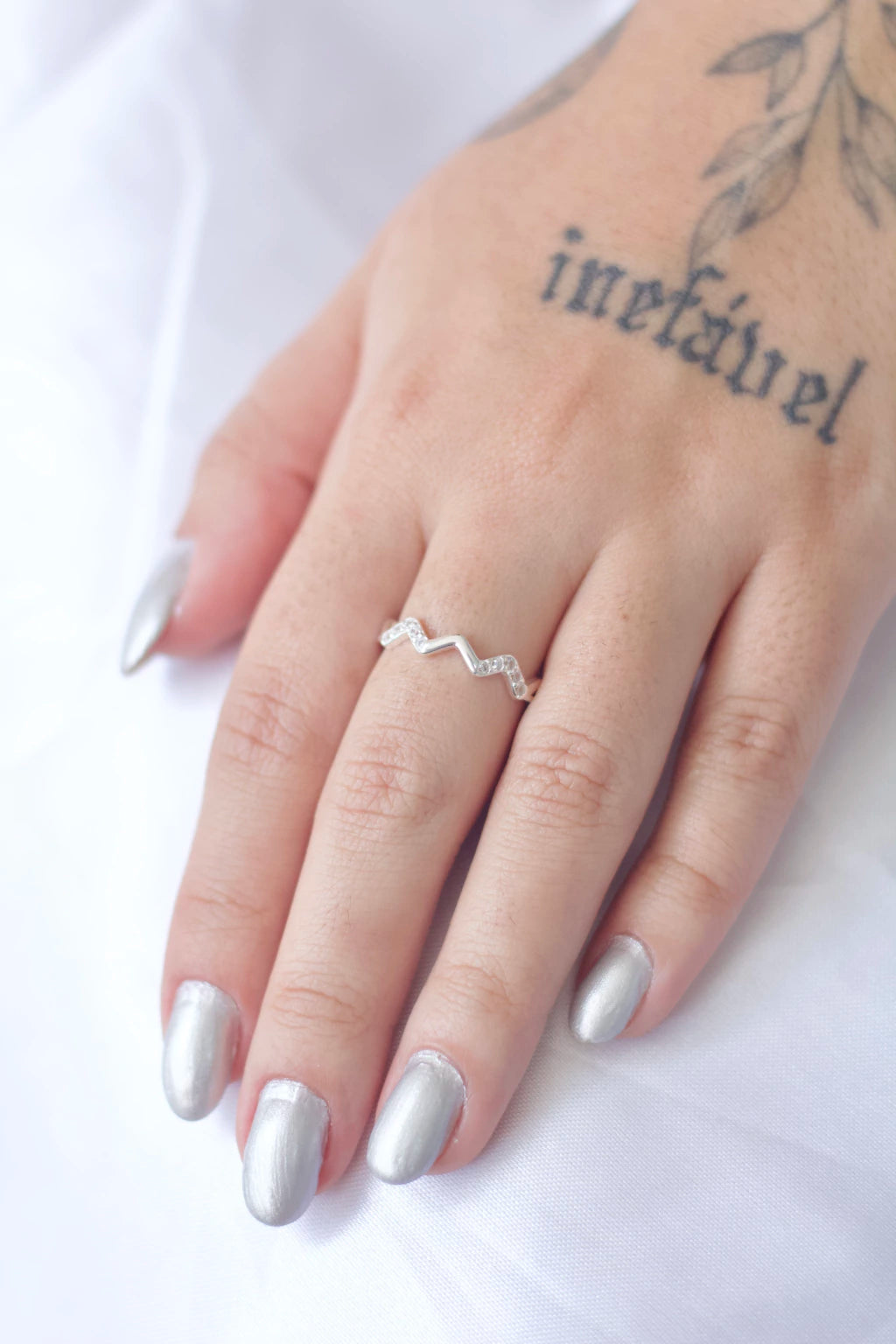 Anel Zig Zag Prata 925