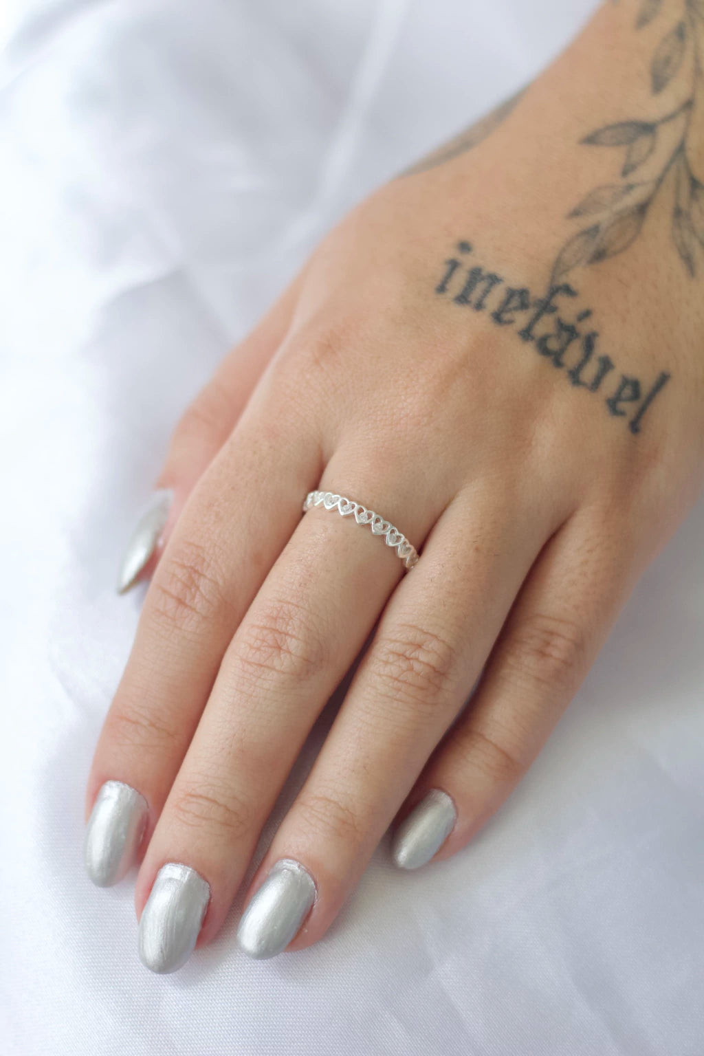 Anel Mini Corações Com Zircônia Prata 925