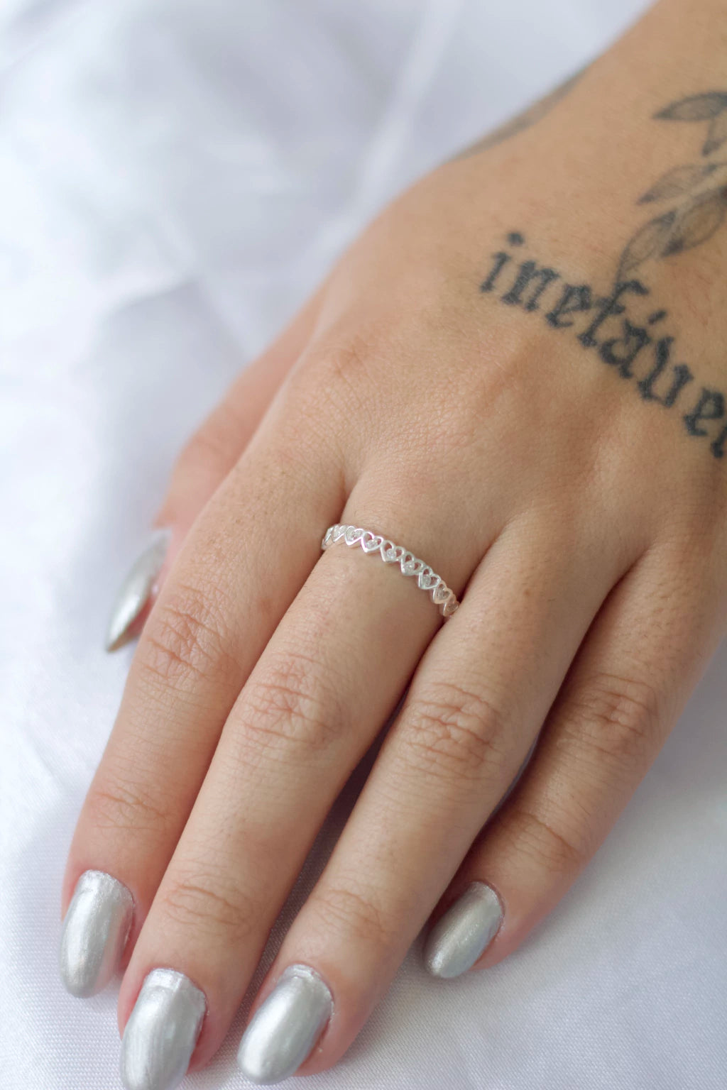 Anel Mini Corações Com Zircônia Prata 925